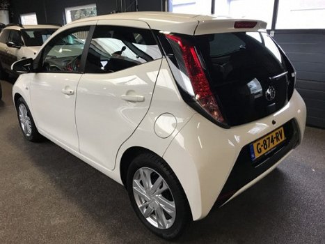 Toyota Aygo - 1.0 VVT-i x-sport* 5drs*AIRCO*NAVIGATIE*ACHTER CAMERA - 1