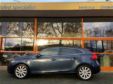 Volvo V40 - 1.6 T3 Summum