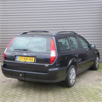 Ford Mondeo Wagon - 1.8-16V Ambiente Deze auto verkeert in uitzondelijke goede staat van onderhoud - 1