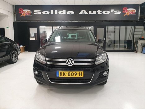 Volkswagen Tiguan - 1.4 TSI Sport&Style Navigatie, Alcantara bekleding, Climate control, Stoelverwar - 1