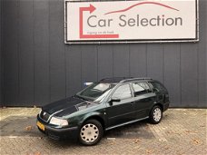 Skoda Octavia Combi - 1.6 Comfort AIRCO 1E EIG APK 12-2020