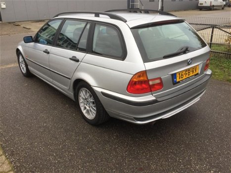 BMW 3-serie Touring - 318i Executive - 1