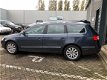 Volkswagen Passat Variant - 2.0 FSI Comfortline Business clima navigatie lm-velgen pdc trekhaak elek - 1 - Thumbnail