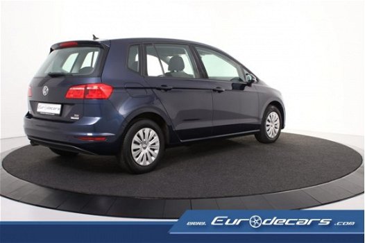 Volkswagen Golf Sportsvan - 1.6 TDI *Navigatie*Park Assist*Connected Service - 1