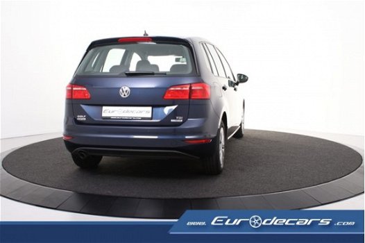 Volkswagen Golf Sportsvan - 1.6 TDI *Navigatie*Park Assist*Connected Service - 1