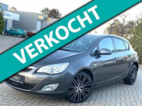 Opel Astra - 1.4 Turbo Design Edition 5-DRS l CRUISE l PDC - 1