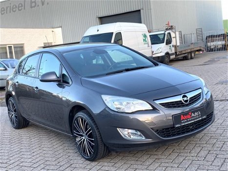 Opel Astra - 1.4 Turbo Design Edition 5-DRS l CRUISE l PDC - 1