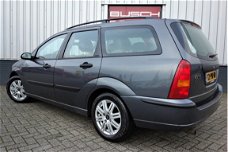 Ford Focus Wagon - 1.6 16V Futura | NIEUWE APK | AIRCO | LEDER |