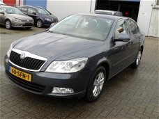 Skoda Octavia - 1.6 TDI Greentech Ambition Business Line PDC|Clima|Cruis controle|