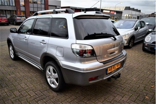 Mitsubishi Outlander Sport - 2.4 4WD 4x4 | AIRCO | NAVIGATIE | TREKHAAK | ELEKTRISCHE RUITBEDIENING - 1