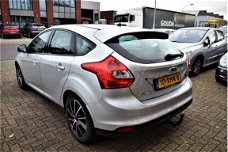 Ford Focus - 1.0 EcoBoost Lease Trend NAVIGATIE | AIRCO | CRUISE CONTROL | PARKEERSENSOREN | AUDIO