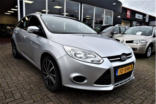 Ford Focus - 1.0 EcoBoost Lease Trend NAVIGATIE | AIRCO | CRUISE CONTROL | PARKEERSENSOREN | AUDIO - 1