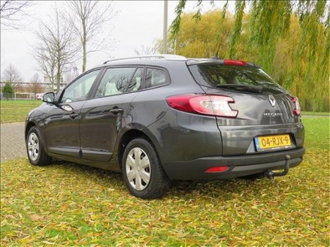 Renault Mégane Estate - 1.5 dCi DEALER ONDERHOUDEN NL-AUTO *NETTE AUTO - 1