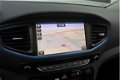 Hyundai IONIQ - 1.6 GDi Comfort | Navigatie | Achteruitrijcamera | Keyless entry | Adaptive cruise c - 1 - Thumbnail