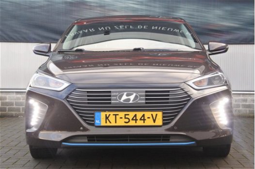 Hyundai IONIQ - 1.6 GDi Comfort | Navigatie | Achteruitrijcamera | Keyless entry | Adaptive cruise c - 1