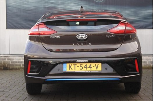 Hyundai IONIQ - 1.6 GDi Comfort | Navigatie | Achteruitrijcamera | Keyless entry | Adaptive cruise c - 1