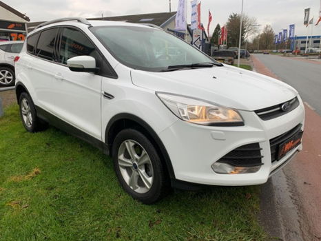 Ford Kuga - 1.5 Titanium NAVIGATIE - 1