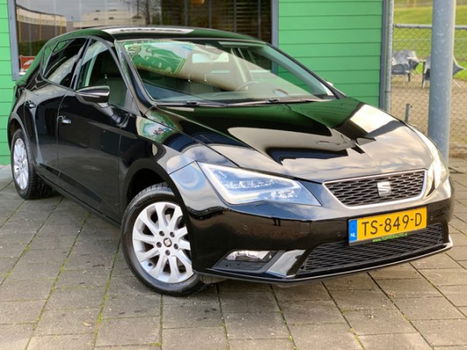 Seat Leon - 1.2 TSI Style / NAVI / CruiseControl / LED / 105PK / - 1