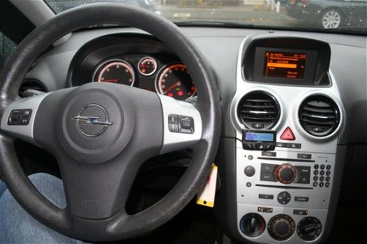 Opel Corsa - 1.3 CDTi ecoFLEX Edition met navi, carkit, cruise. enz - 1