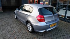 BMW 1-serie - 118i Business Line Climate