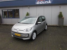 Volkswagen Up! - 1.0 60PK High up 5 Drs