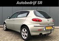 Alfa Romeo 147 - 1.6 T.Spark Veloce Distinctive Airco 5 Deurs NAP - 1 - Thumbnail