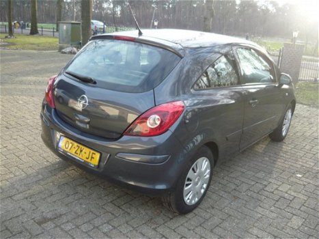 Opel Corsa - 1.2-16V Cosmo - 1