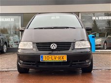 Volkswagen Sharan - 2.0 Sportline 2e Eigenaar/Nieuwe Apk/Airco/Elec Ramen/7 Pers