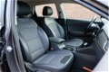 Kia Niro - 1.6 GDi Hybrid Aut. First Edition | Navi | Climate | Camera | 1e eigenaar - 1 - Thumbnail