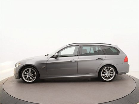 BMW 3-serie Touring - LCI 325i 3.0 M-Sport M-pakket | 6-bak | Navi | PDC | iDrive | Topstaat - 1