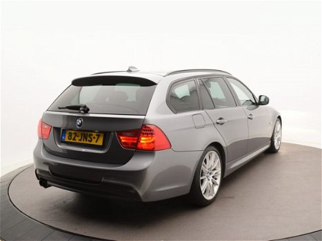 BMW 3-serie Touring - LCI 325i 3.0 M-Sport M-pakket | 6-bak | Navi | PDC | iDrive | Topstaat - 1