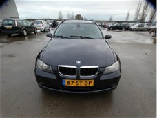 BMW 3-serie Touring - 318d Introduction / climate control / cruise control / export