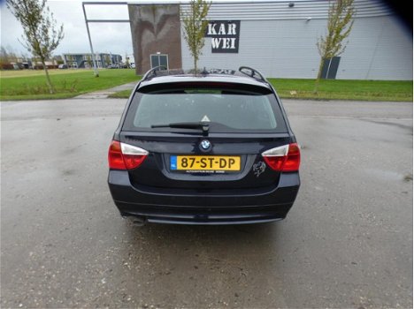 BMW 3-serie Touring - 318d Introduction / climate control / cruise control / export - 1