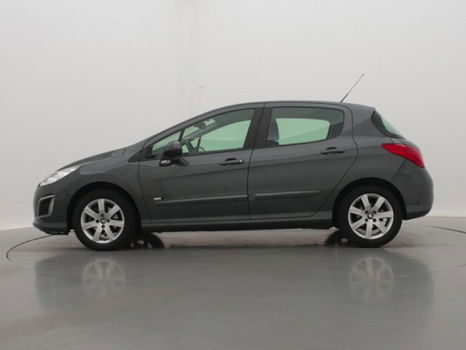 Peugeot 308 - 1.6 120pk Style | Navigatie | Parkeersensoren | Lm velgen | Climate control | - 1