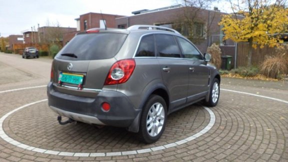 Opel Antara - 2.4-16V Temptation apk linker kant wat schaden - 1