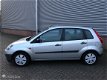 Ford Fiesta - 1.3-8V Ambiente NIEUWSTAAT AIRCO EERSTE EIGENAAR - 1 - Thumbnail