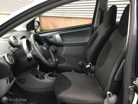 Toyota Aygo - 1.0-12V Comfort AIRCO TOPSTAAT - 1