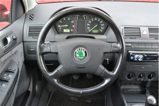 Skoda Fabia Combi - 1.4 Elegance - 1