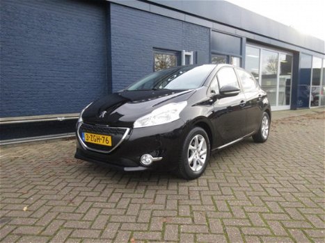 Peugeot 208 - 1.2 PureTech Style Pack - 1