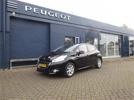 Peugeot 208 - 1.2 PureTech Style Pack - 1