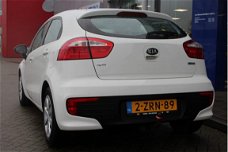 Kia Rio - 1.2 CVVT ComfortLine 5 Deurs Airco Trekhaak Cruise control info 0492-588988