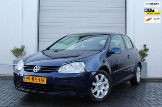 Volkswagen Golf - 1.6 Sportline - onderhoudsbeurt + Airco/Cruise Control. Lm velgen - 1