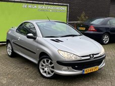 Peugeot 206 CC - 2.0-16V Nieuwstaat N.A.P Cabrio