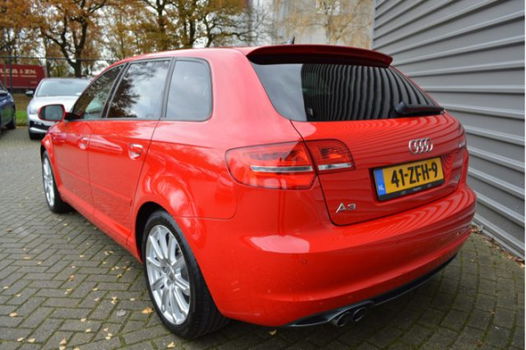 Audi A3 Sportback - 1.4 TFSI 125PK S-LINE NAVIGATIE-AUTOMAAT-TREKHAAK-HALF LEER-STOF/ XENON - 1