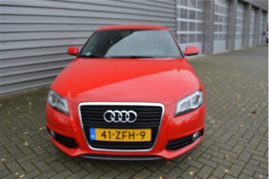 Audi A3 Sportback - 1.4 TFSI 125PK S-LINE NAVIGATIE-AUTOMAAT-TREKHAAK-HALF LEER-STOF/ XENON - 1