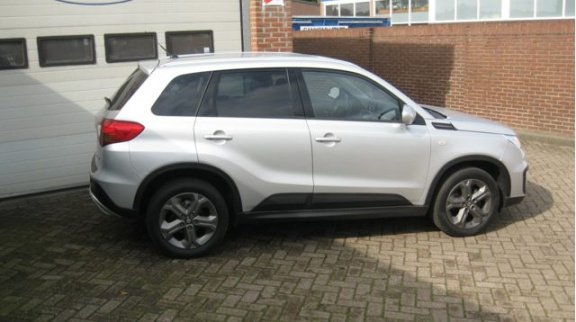 Suzuki Vitara - 1.6 Exclusive navcr coairco - 1