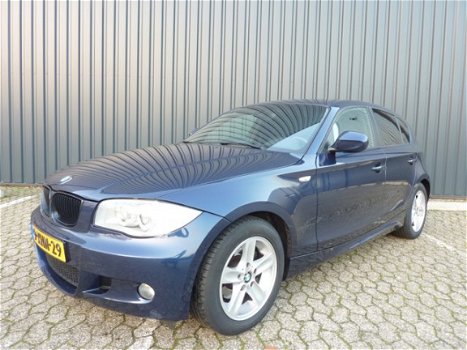 BMW 1-serie - Hatchback 118d Corporate High Hatchback - 1