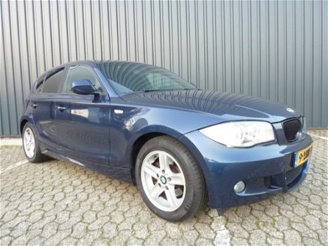 BMW 1-serie - Hatchback 118d Corporate High Hatchback - 1