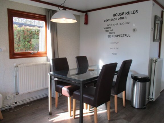 Camping Trimunt heeft direct gemeubileerde vakantiewoningen beschikbaar voor langere tijd.Gr/FR/DR - Afbeelding 5