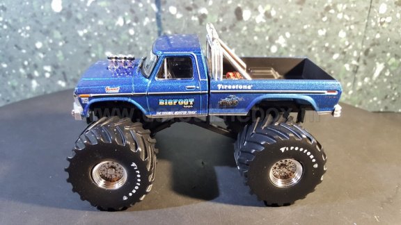 1974 Ford F-250 BIGFOOT monstertruck 1:43 Greenlight - 1